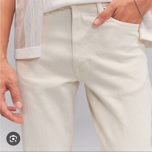 Cream Straight Jeans for a Modern Look